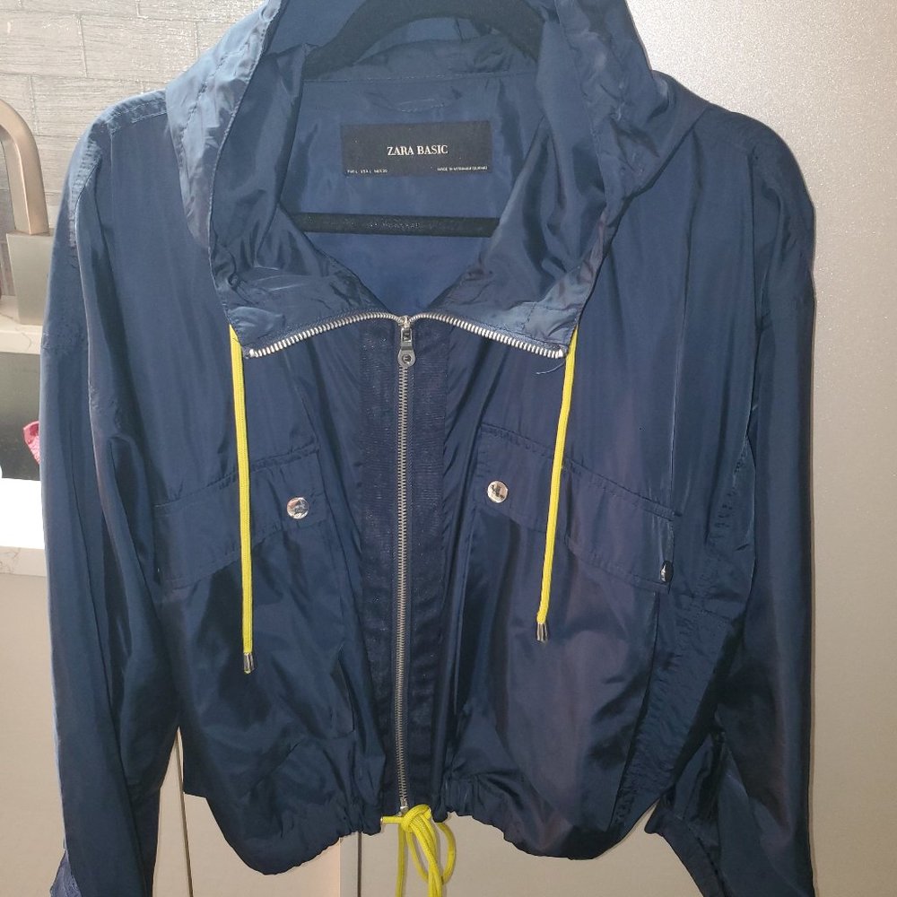 Zara  Short Jacket. .LIGHTWEIGHT  JACKET - Anthracite unisex navy blue. Size L